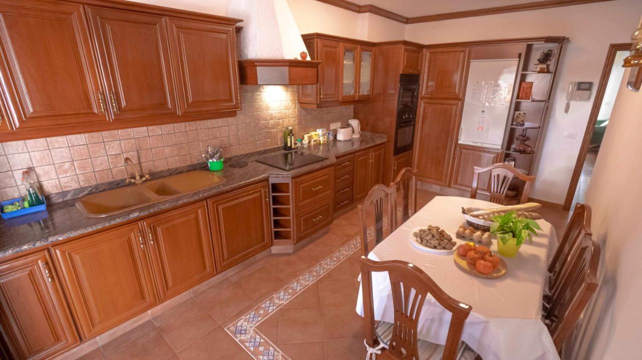 Canary Bio Hostel Tenerife لوس رياليخوس المظهر الخارجي الصورة