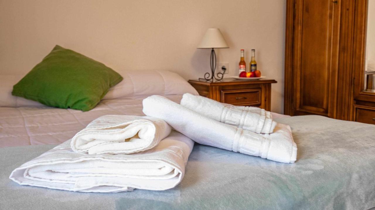 Canary Bio Hostel Tenerife لوس رياليخوس المظهر الخارجي الصورة
