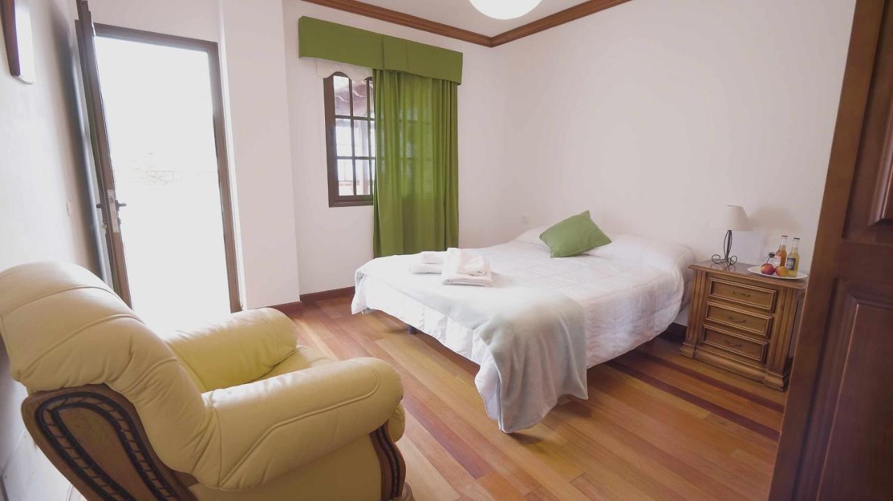 Canary Bio Hostel Tenerife لوس رياليخوس المظهر الخارجي الصورة